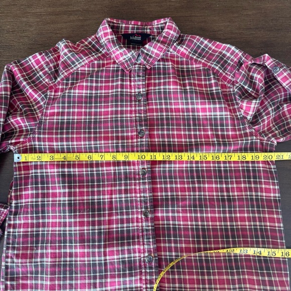 L.L.Bean Red Plaid Flannel Button Down Long Sleeve Shirt Size Medium - Picture 6 of 10